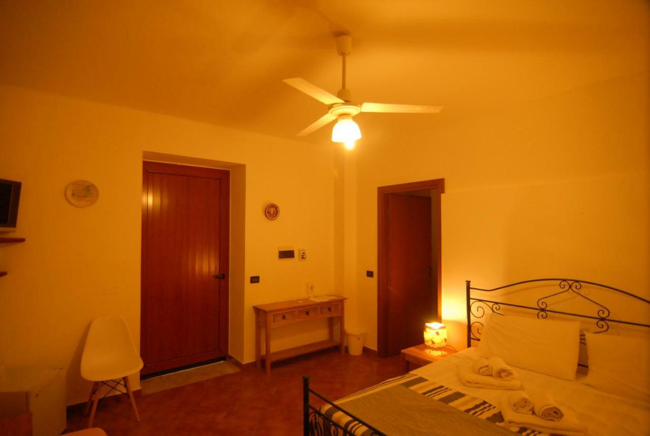 مالْفا Eoliano B&B المظهر الخارجي الصورة